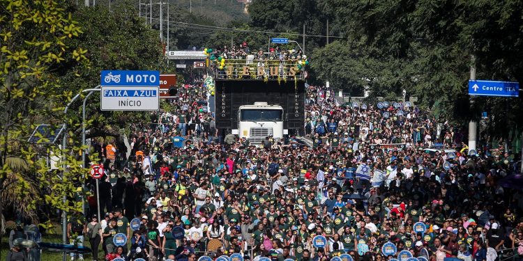Marcha para Jesus e Parada LGBT+: veja lista de políticos que estarão nos eventos em SP